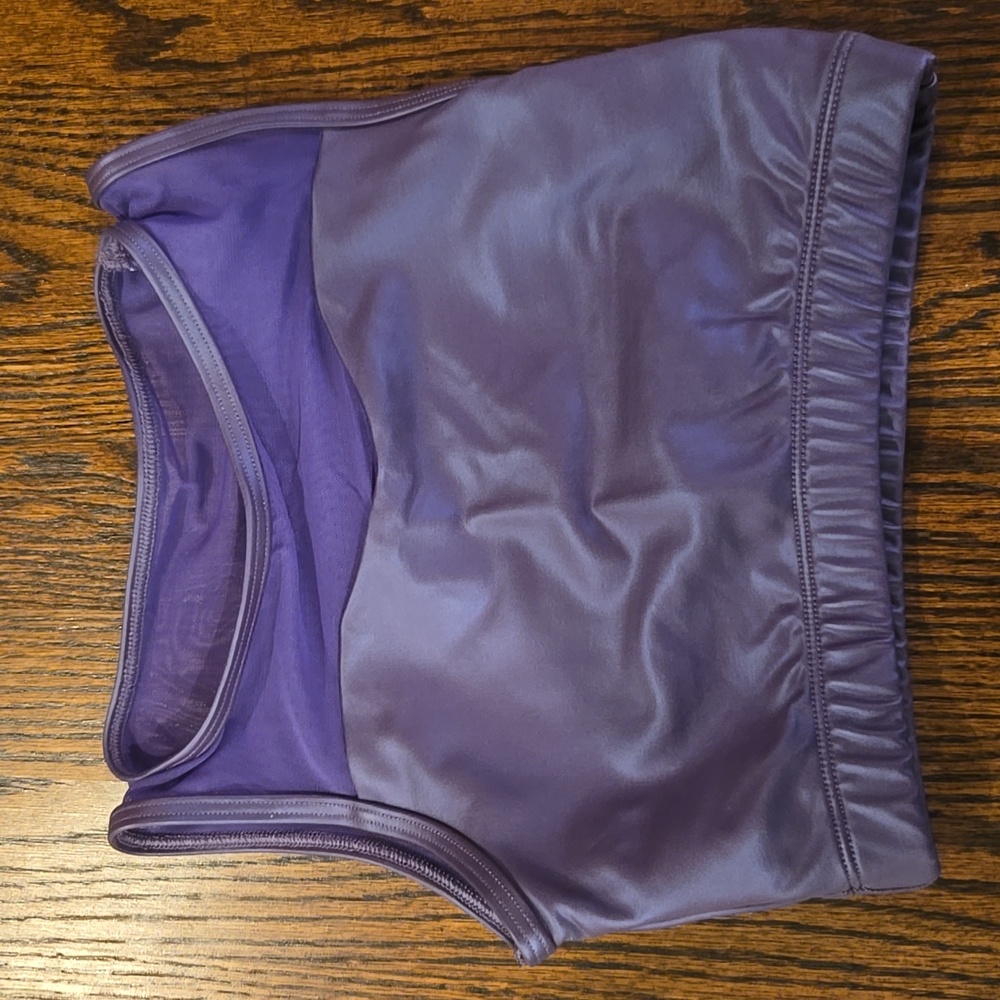 NWOT Double Platinum Crop